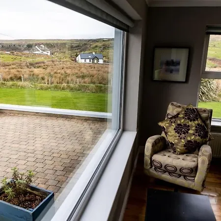 Hébergement de vacances Wildberry - 4 Bedroom With Amazing Views In